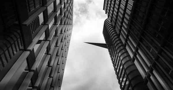 大数据动力中心：改变产业格局的引擎