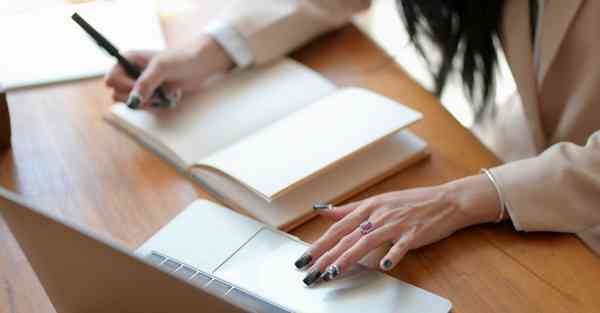 艾克智能清洁机器人 艾克智能清洁机器人怎么样