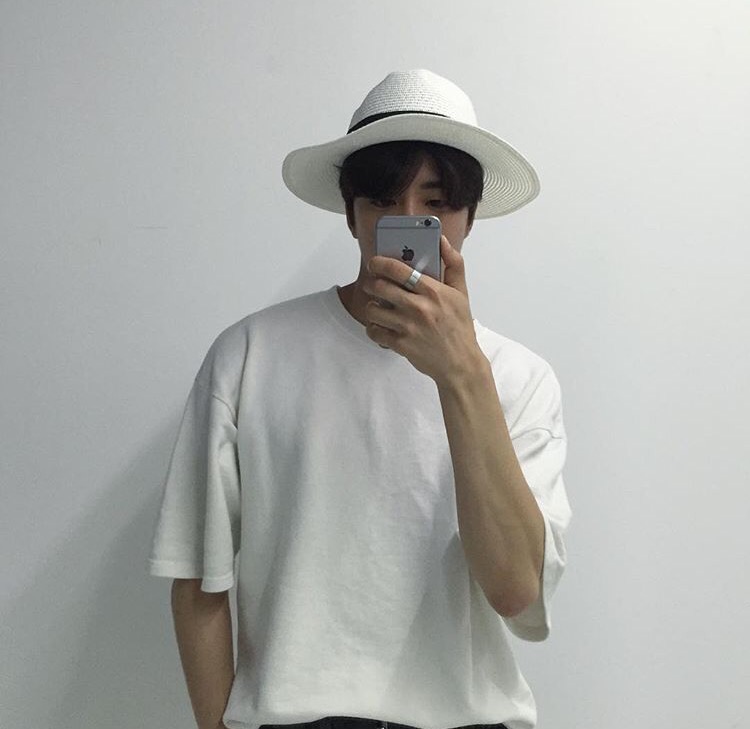 陆滢才莲