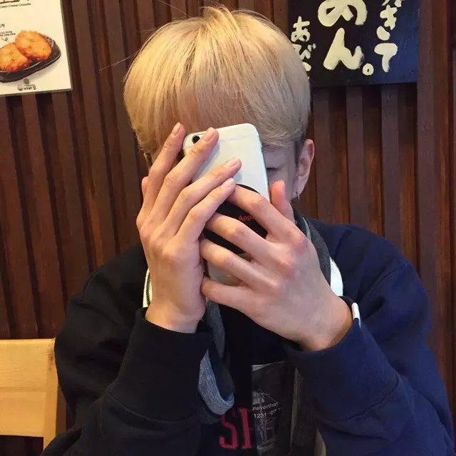 卢娣裕会