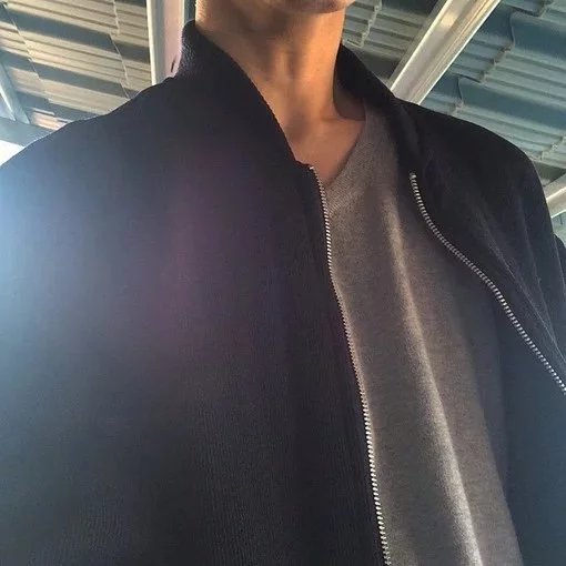 方霞蓝翔