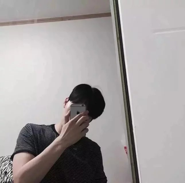 尹凡榕荔